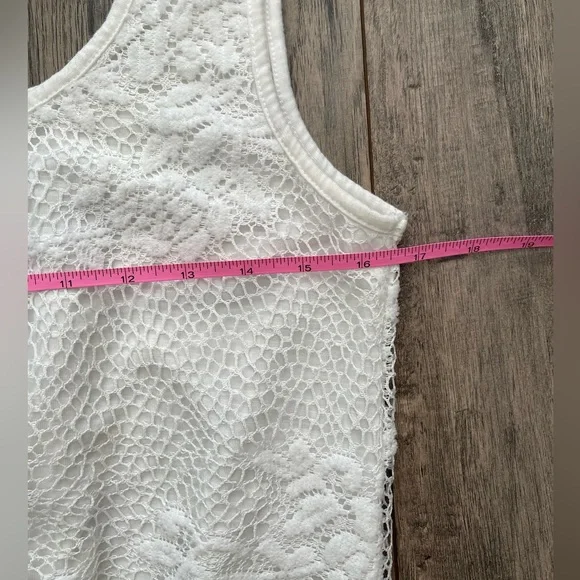 Eclipse Lace Top - Picture 6 of 7